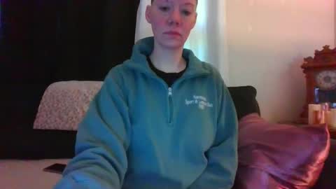 Snapshot of sidneyraee chatting on April 29, 2026, 3:27 pm Mrs. St. Patrickk online show from April 29, 2026, 3:27 pm