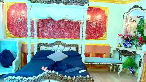 Snapshot of sienna_dark chatting on May 22, 2026, 10:43 am SinnaDark online show from May 22, 2026, 10:43 am