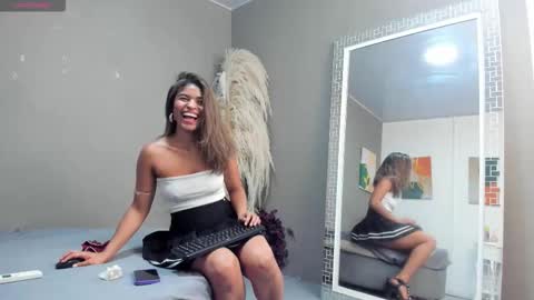 sienna_glow online show from March 2, 2026, 3:30 pm