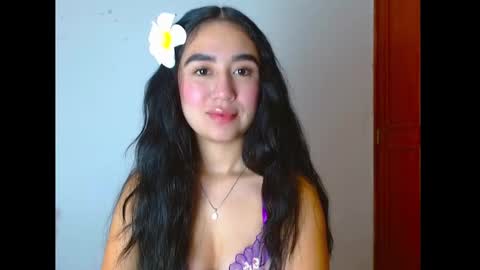 Snapshot of sienna_lorens chatting on March 4, 2026, 9:26 am Amber online show from March 4, 2026, 9:26 am
