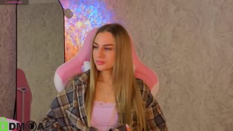 Snapshot of silen_tori chatting on February 16, 2026, 2:51 am Silen online show from February 16, 2026, 2:51 am