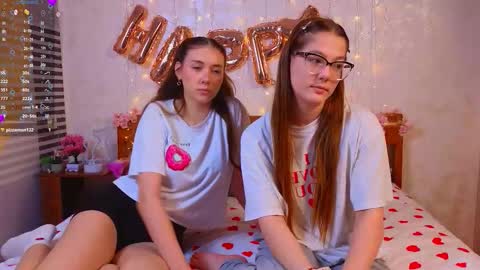 Megan  Pamela online show from February 11, 2026, 11:37 am