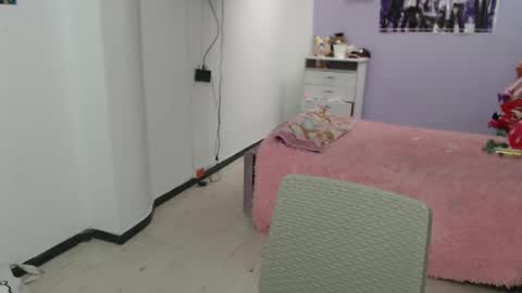 Snapshot of silvanaroberts_ chatting on March 11, 2025, 3:45 pm Rouse online show from March 11, 2025, 3:45 pm