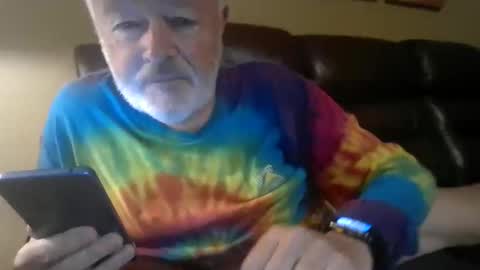 Snapshot of silverdaddy_1955 chatting on October 20, 2025, 10:49 am Daddy Bear online show from October 20, 2025, 10:49 am
