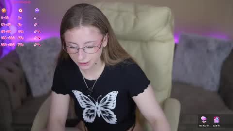  Kristina Kris  online show from May 18, 2026, 6:41 am