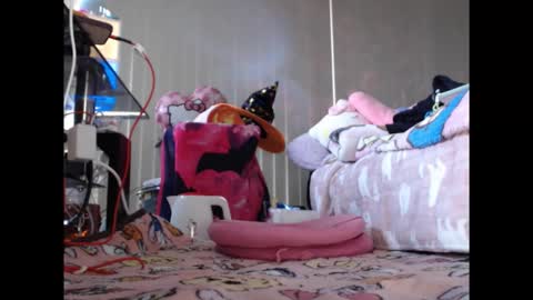 silviajpn online show from October 1, 2025, 2:39 am