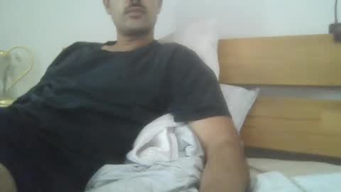 Snapshot of simml98 chatting on July 27, 2026, 3:30 pm Sam online show from July 27, 2026, 3:30 pm