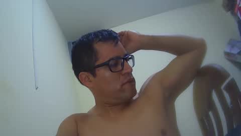 Snapshot of simpatico977 chatting on May 31, 2026, 10:11 pm Denis online show from May 31, 2026, 10:11 pm