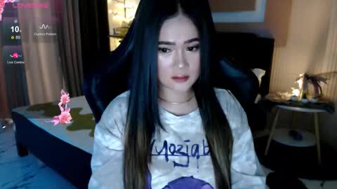 Adrianna Fowler online show from February 24, 2026, 2:20 am