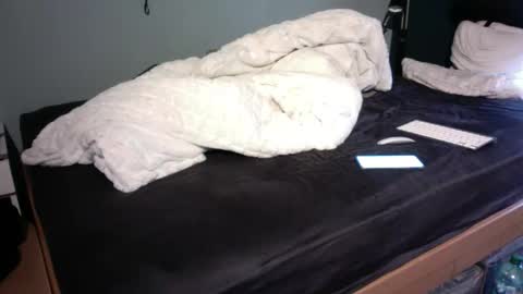 simplyminded online show from January 11, 2026, 12:10 pm