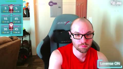 Husky Dad online show from December 19, 2025, 6:26 pm