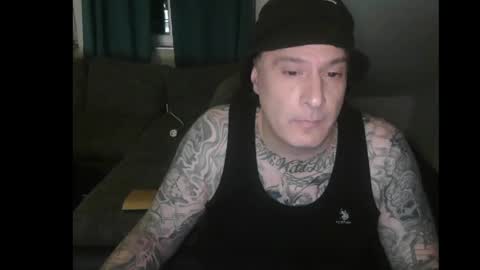 sinalco1975 online show from April 18, 2026, 1:31 am