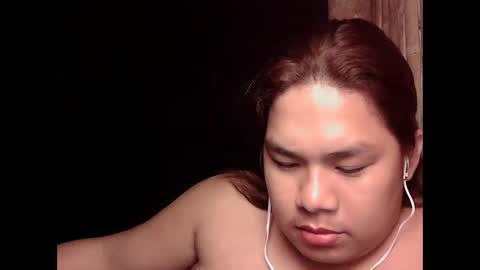 Snapshot of singleheart05 chatting on May 14, 2026, 2:24 pm singleheart05 online show from May 14, 2026, 2:24 pm