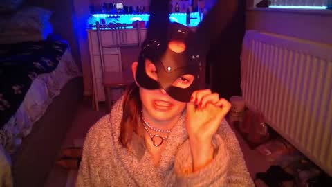 sinsealed online show from February 18, 2026, 5:31 pm