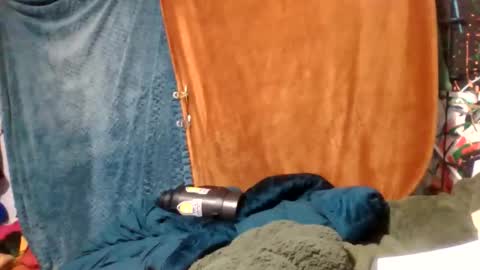 Siofra online show from December 3, 2025, 8:18 pm