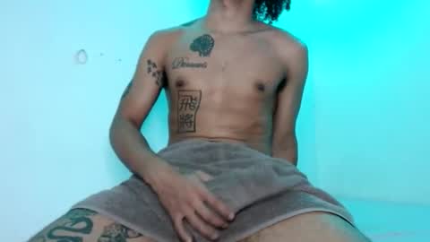 Snapshot of sir_black1 chatting on December 10, 2024, 7:54 pm Sir black online show from December 10, 2024, 7:54 pm