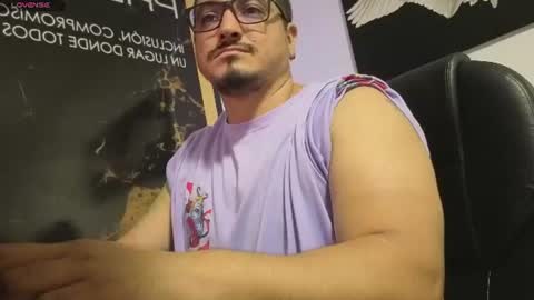 Snapshot of sir_dante_ chatting on June 20, 2026, 5:32 am Sir Dante online show from June 20, 2026, 5:32 am