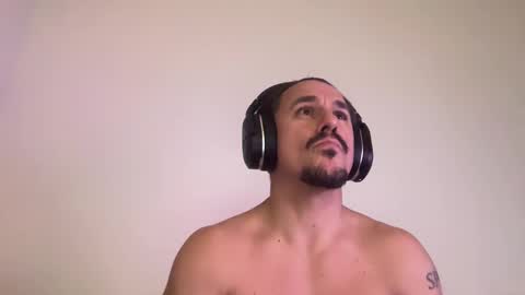 sirbubblesworth online show from January 21, 2025, 4:54 am