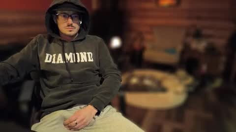 Sir Daddy McQween online show from March 1, 2026, 11:01 am