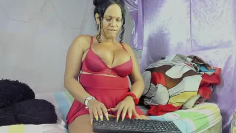 Snapshot of sirena_dirtysexxx chatting on May 11, 2026, 1:44 am Sirena Fuentes online show from May 11, 2026, 1:44 am