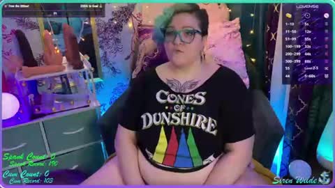 Snapshot of sirenwilde chatting on July 19, 2026, 3:43 am Siren Wilde online show from July 19, 2026, 3:43 am