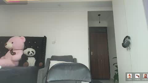 Snapshot of siri_saru chatting on March 2, 2026, 11:44 pm Deey online show from March 2, 2026, 11:44 pm