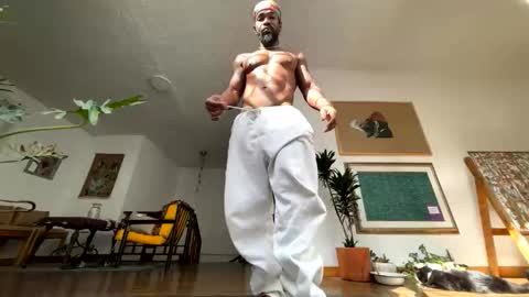 siriss_boyrag online show from February 25, 2026, 2:16 pm