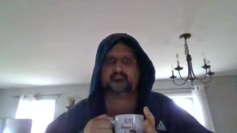 Snapshot of sirmike80 chatting on May 8, 2026, 11:15 am SirMike80 online show from May 8, 2026, 11:15 am