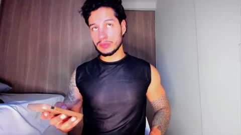 Call me papi online show from April 5, 2026, 4:42 am