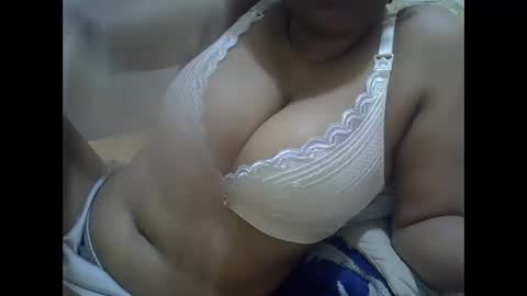 Snapshot of sisibrown97 chatting on February 26, 2026, 3:33 pm brown online show from February 26, 2026, 3:33 pm