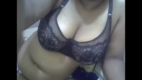 Snapshot of sisibrown97 chatting on March 21, 2026, 9:14 am brown online show from March 21, 2026, 9:14 am