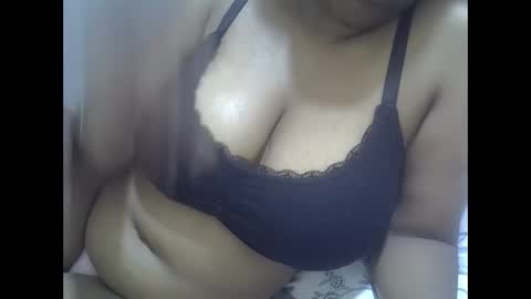 Snapshot of sisibrown97 chatting on March 28, 2026, 9:42 am brown online show from March 28, 2026, 9:42 am