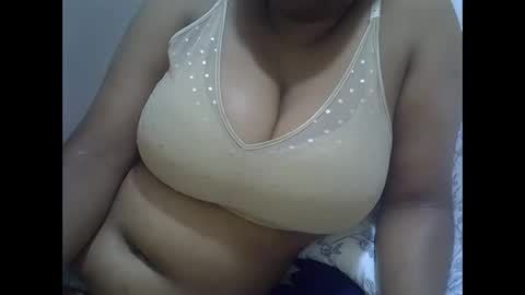 Snapshot of sisibrown97 chatting on March 31, 2026, 10:32 pm brown online show from March 31, 2026, 10:32 pm