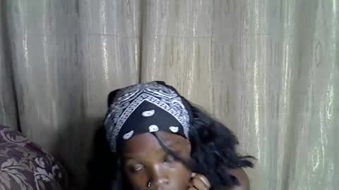 shannie online show from November 8, 2025, 7:12 pm