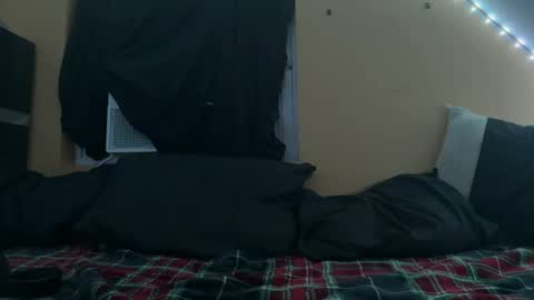 Snapshot of sissygirlrhea chatting on November 2, 2025, 4:37 am Rhea online show from November 2, 2025, 4:37 am