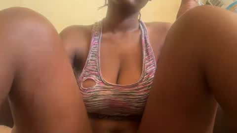 Snapshot of siswet9_ chatting on January 24, 2025, 10:53 am siswet online show from January 24, 2025, 10:53 am