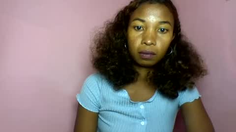 Snapshot of sisybelle chatting on July 19, 2026, 5:05 pm sisybelle online show from July 19, 2026, 5:05 pm