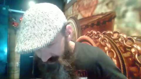 sitonmybeardxxx online show from June 28, 2026, 10:49 pm