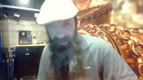 sitonmybeardxxx online show from July 31, 2026, 7:02 pm