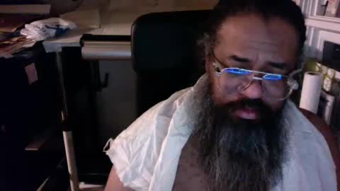 siyah_sakal online show from February 12, 2025, 10:14 am