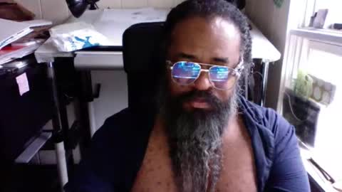 siyah_sakal online show from March 1, 2025, 9:15 pm