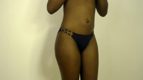 Snapshot of sizzly_ass chatting on July 6, 2026, 10:23 am sizzly_ass online show from July 6, 2026, 10:23 am