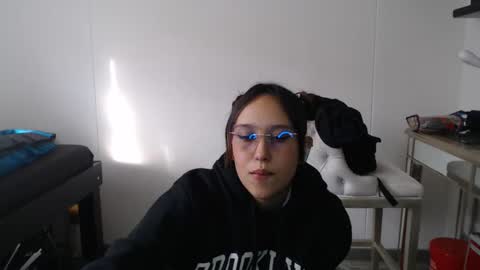 Alice online show from February 6, 2025, 9:17 pm