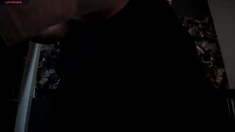 Snapshot of skarlet_miller_ chatting on May 21, 2026, 12:01 pm SKARLET online show from May 21, 2026, 12:01 pm