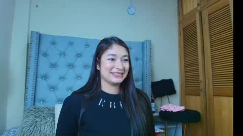 Snapshot of skarlett_36 chatting on April 18, 2026, 3:05 pm skarlett_36 online show from April 18, 2026, 3:05 pm
