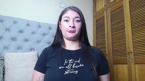 Snapshot of skarlett_36 chatting on April 21, 2026, 2:34 pm skarlett_36 online show from April 21, 2026, 2:34 pm