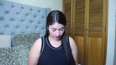 Snapshot of skarlett_36 chatting on April 22, 2026, 12:50 pm skarlett_36 online show from April 22, 2026, 12:50 pm
