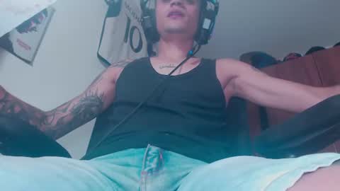 Snapshot of skateboy444 chatting on June 22, 2026, 5:37 am king online show from June 22, 2026, 5:37 am