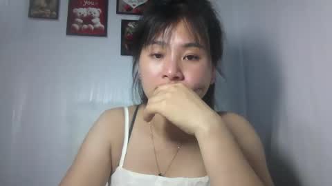 Snapshot of skie1111 chatting on June 3, 2026, 2:44 pm Shie online show from June 3, 2026, 2:44 pm