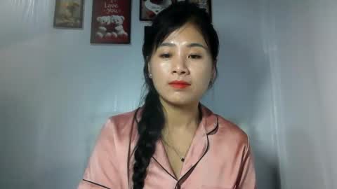 Snapshot of skie1111 chatting on June 7, 2026, 11:52 pm Shie online show from June 7, 2026, 11:52 pm